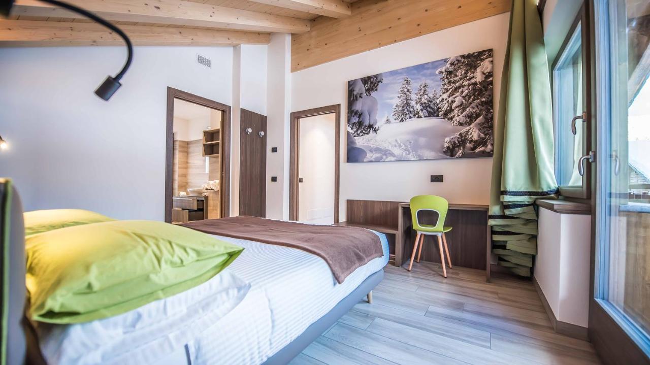Chalet 4 Stagioni ลีวินโญ ภายนอก รูปภาพ